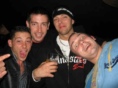 group.jpg (42289 bytes)