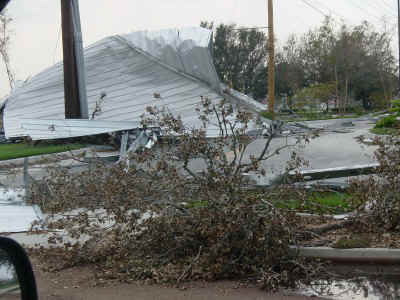 buildinggone.jpg (64077 bytes)