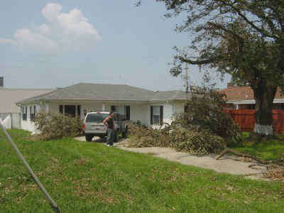 house.jpg (53313 bytes)