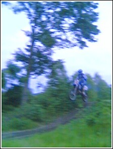 yzjump.jpg (20844 bytes)